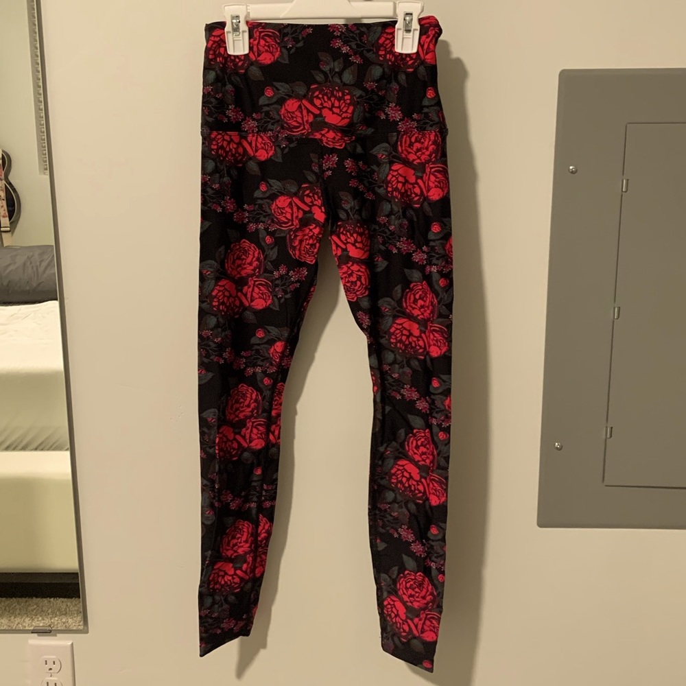 Lorna Jayne. Fits XS/S. Very cute. Very tight fit, barely used.